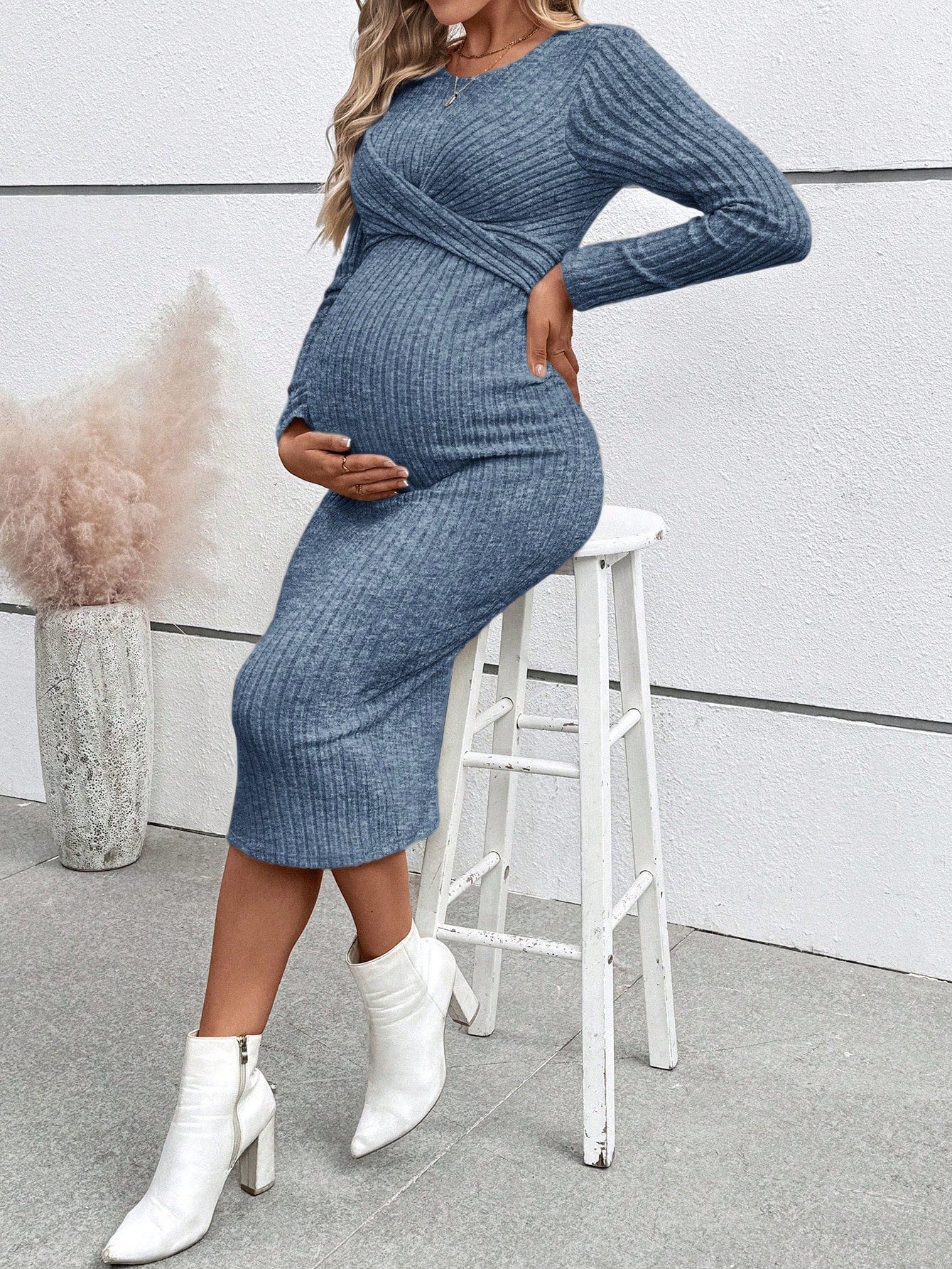 Long Sleeve Knot Maternity Maxi Dress – Slim Fit Full Length